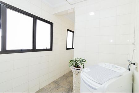 Apartamento para alugar com 200m², 3 quartos e 4 vagasÁrea de Serviço