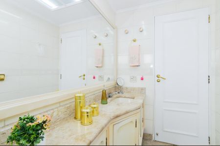 Apartamento para alugar com 200m², 3 quartos e 4 vagasBanheiro da Suíte 3