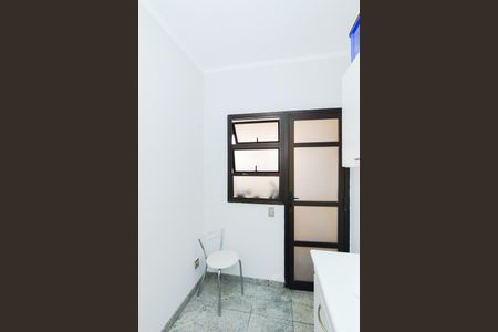 Apartamento para alugar com 200m², 3 quartos e 4 vagasÁrea de Serviço - Quarto de Serviço 