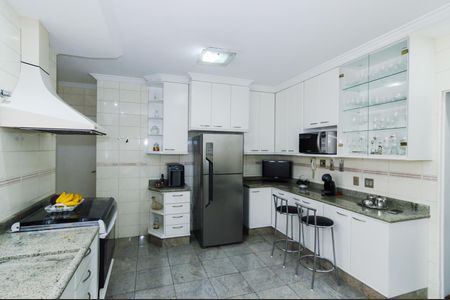 Apartamento para alugar com 200m², 3 quartos e 4 vagasCozinha