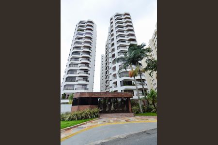 Apartamento para alugar com 200m², 3 quartos e 4 vagasFachada do Codnominio 