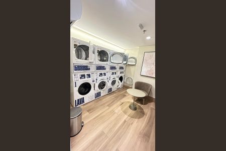 Studio para alugar com 27m², 1 quarto e sem vaga Studio para alugar com 27m², 1 quarto e sem vagaÁrea externa