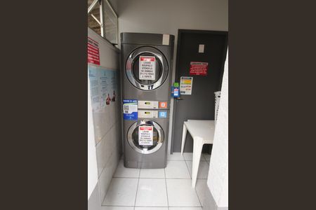 Apartamento para alugar com 48m², 2 quartos e 1 vagaÁrea comum - Lavanderia