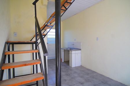 Sala_Cozinha  de apartamento para alugar com 2 quartos, 38m² em Santa Rosa de Lima, Porto Alegre
