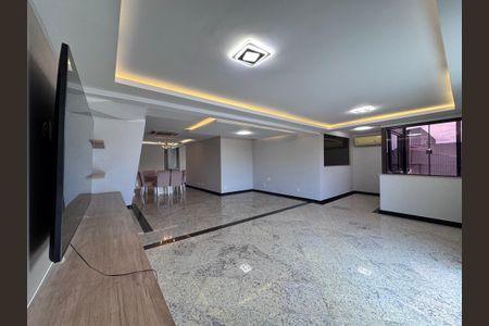 Apartamento para alugar com 450m², 5 quartos e 3 vagasSala