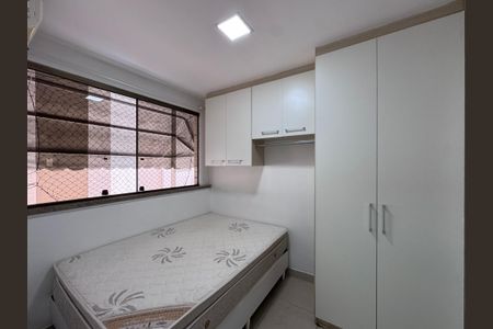 Apartamento para alugar com 450m², 5 quartos e 3 vagasCozinha e Área de Serviço - quarto