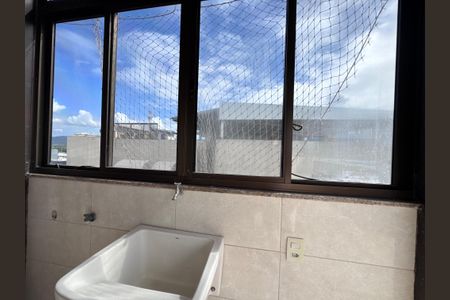 Apartamento para alugar com 450m², 5 quartos e 3 vagasTerraço