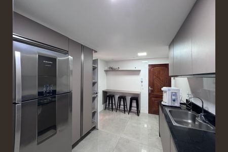Apartamento para alugar com 450m², 5 quartos e 3 vagasCozinha e Área de Serviço