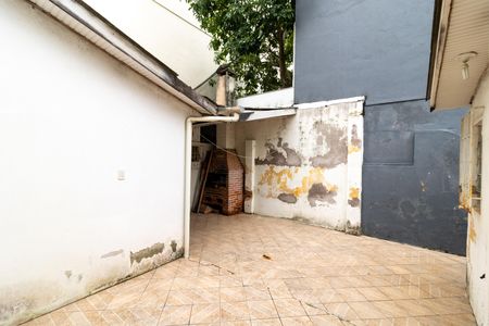 Casa para alugar com 100m², 3 quartos e 1 vaga Casa para alugar com 100m², 3 quartos e 1 vagaQuintal