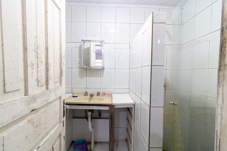 Casa para alugar com 100m², 3 quartos e 1 vaga Casa para alugar com 100m², 3 quartos e 1 vagaBanheiro