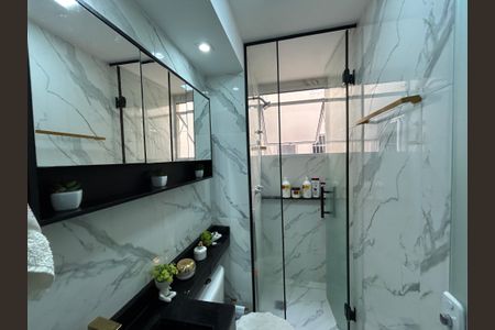 Apartamento para alugar com 45m², 2 quartos e sem vagaBanheiro