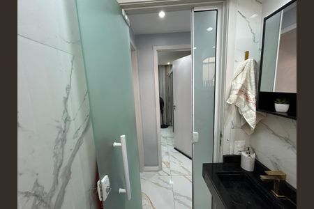 Apartamento para alugar com 45m², 2 quartos e sem vagaBanheiro