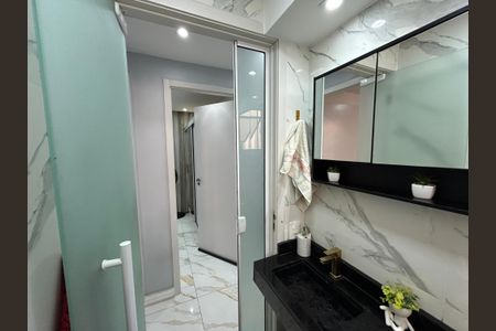 Apartamento para alugar com 45m², 2 quartos e sem vagaBanheiro