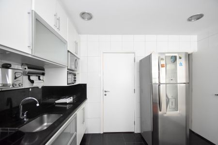 Apartamento para alugar com 116m², 2 quartos e 1 vagacozinha