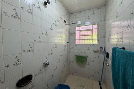 Casa à venda com 1365m², 3 quartos e sem vagaBanheiro 1