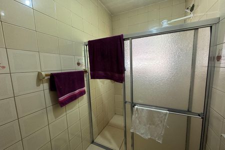Casa à venda com 1365m², 3 quartos e sem vagaBanheiro 2