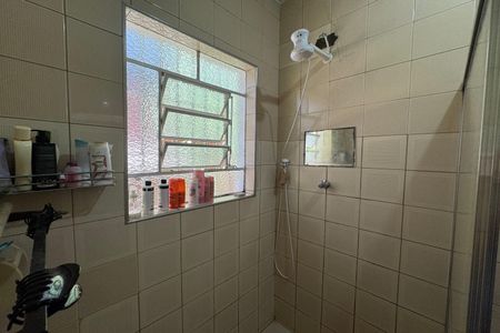 Casa à venda com 1365m², 3 quartos e sem vagaBanheiro 2
