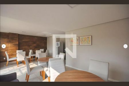 Apartamento para alugar com 42m², 2 quartos e 1 vaga Apartamento para alugar com 42m², 2 quartos e 1 vagaÁrea comum - Salão de festas