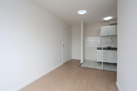 Apartamento para alugar com 42m², 2 quartos e 1 vaga Apartamento para alugar com 42m², 2 quartos e 1 vagaSala