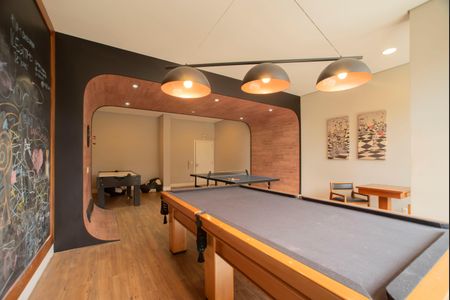 Apartamento para alugar com 70m², 2 quartos e 2 vagasÁrea comum - Salão de jogos