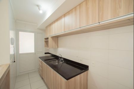 Apartamento para alugar com 70m², 2 quartos e 2 vagasCozinha