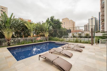 Apartamento para alugar com 70m², 2 quartos e 2 vagasÁrea comum - Piscina