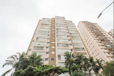 Apartamento para alugar com 70m², 2 quartos e 2 vagasFachada