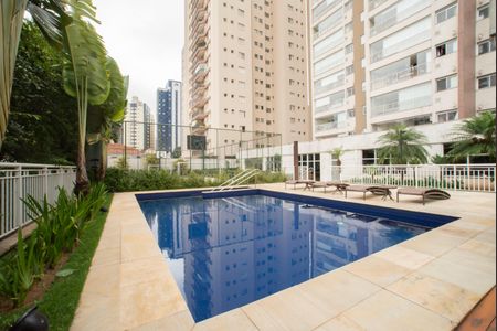 Apartamento para alugar com 70m², 2 quartos e 2 vagasÁrea comum - Piscina