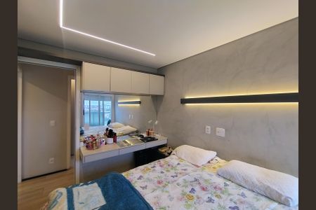 Apartamento à venda com 57m², 2 quartos e 2 vagasQuarto 2