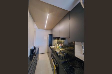 Apartamento à venda com 57m², 2 quartos e 2 vagasCozinha e Área de Serviço