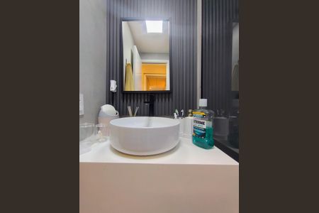 Apartamento à venda com 57m², 2 quartos e 2 vagasQuarto 1 - Suíte Banheiro 