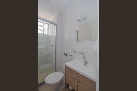 Apartamento para alugar com 38m², 1 quarto e sem vaga Apartamento para alugar com 38m², 1 quarto e sem vagaBanheiro social