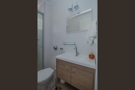 Apartamento para alugar com 38m², 1 quarto e sem vaga Apartamento para alugar com 38m², 1 quarto e sem vagaBanheiro social