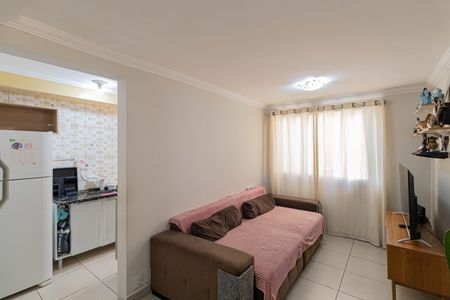 Sala de apartamento à venda com 3 quartos, 52m² em Itaquera, São Paulo