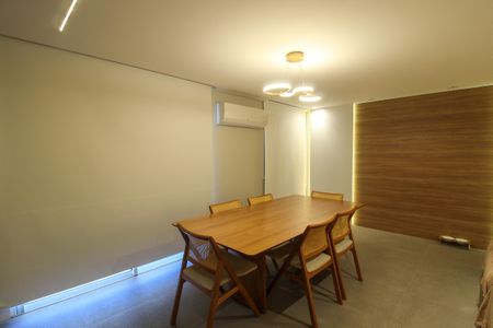 Sala de apartamento à venda com 2 quartos, 95m² em Cidade São Francisco, São Paulo