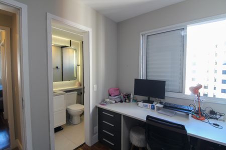 Quarto 1 de apartamento à venda com 2 quartos, 95m² em Cidade São Francisco, São Paulo