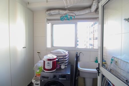 Apartamento à venda com 95m², 2 quartos e 2 vagasÁrea de Serviço