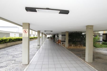 Apartamento à venda com 80m², 2 quartos e 1 vagaÁrea comum