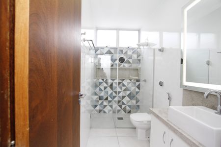 Apartamento à venda com 80m², 2 quartos e 1 vagaBanheiro Social