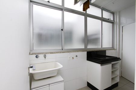 Apartamento à venda com 80m², 2 quartos e 1 vagaÁrea de Serviço