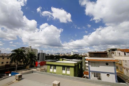Apartamento à venda com 80m², 2 quartos e 1 vagaVista