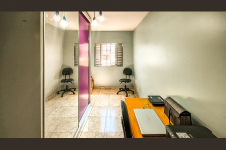 Casa à venda com 272m², 5 quartos e 2 vagasQuarto 2