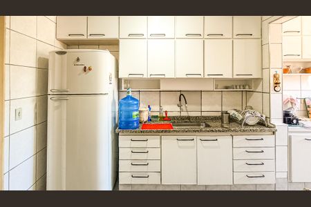 Casa à venda com 272m², 5 quartos e 2 vagasCozinha