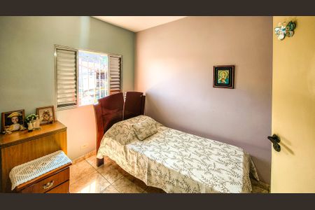 Casa à venda com 272m², 5 quartos e 2 vagasQuarto 3