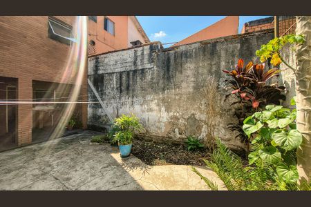 Casa à venda com 272m², 5 quartos e 2 vagasQuintal