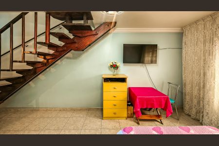 Casa à venda com 272m², 5 quartos e 2 vagasSala