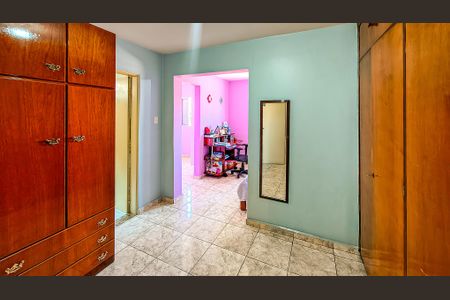 Casa à venda com 272m², 5 quartos e 2 vagasCloset da suíte