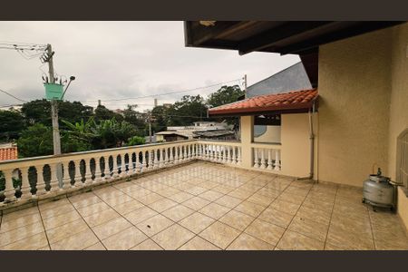 Casa à venda com 300m², 2 quartos e 2 vagas