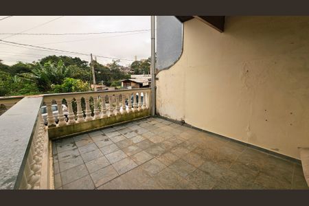 Casa à venda com 300m², 2 quartos e 2 vagas