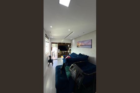 Sala de apartamento à venda com 2 quartos, 110m² em Jardim Ana Maria, Santo André